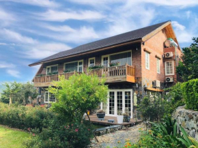 Moka Golf Villa, Luxury Retreat